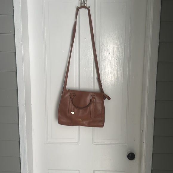 Radley London Globe Road Large Satchel - Picture 9 of 11